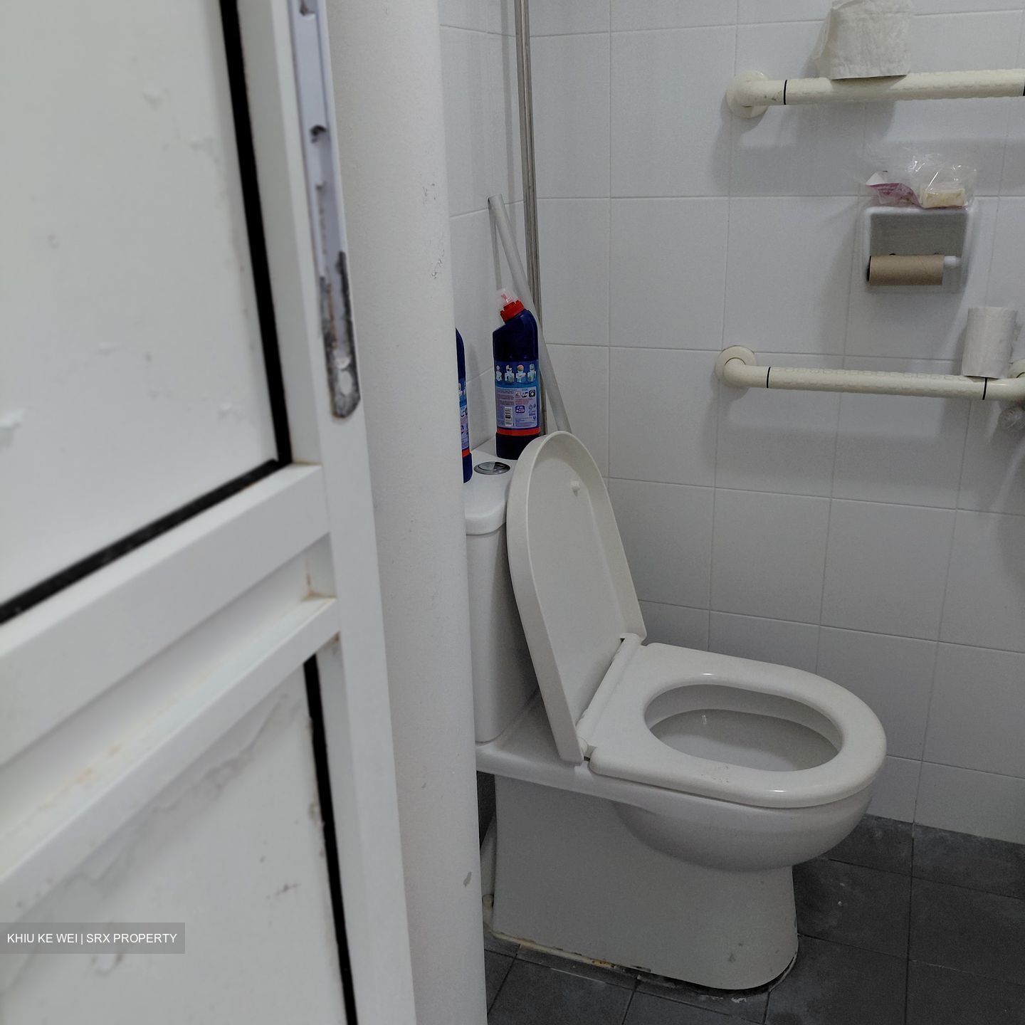 Blk 211 Bukit Batok Street 21 (Bukit Batok), HDB 4 Rooms #570116671